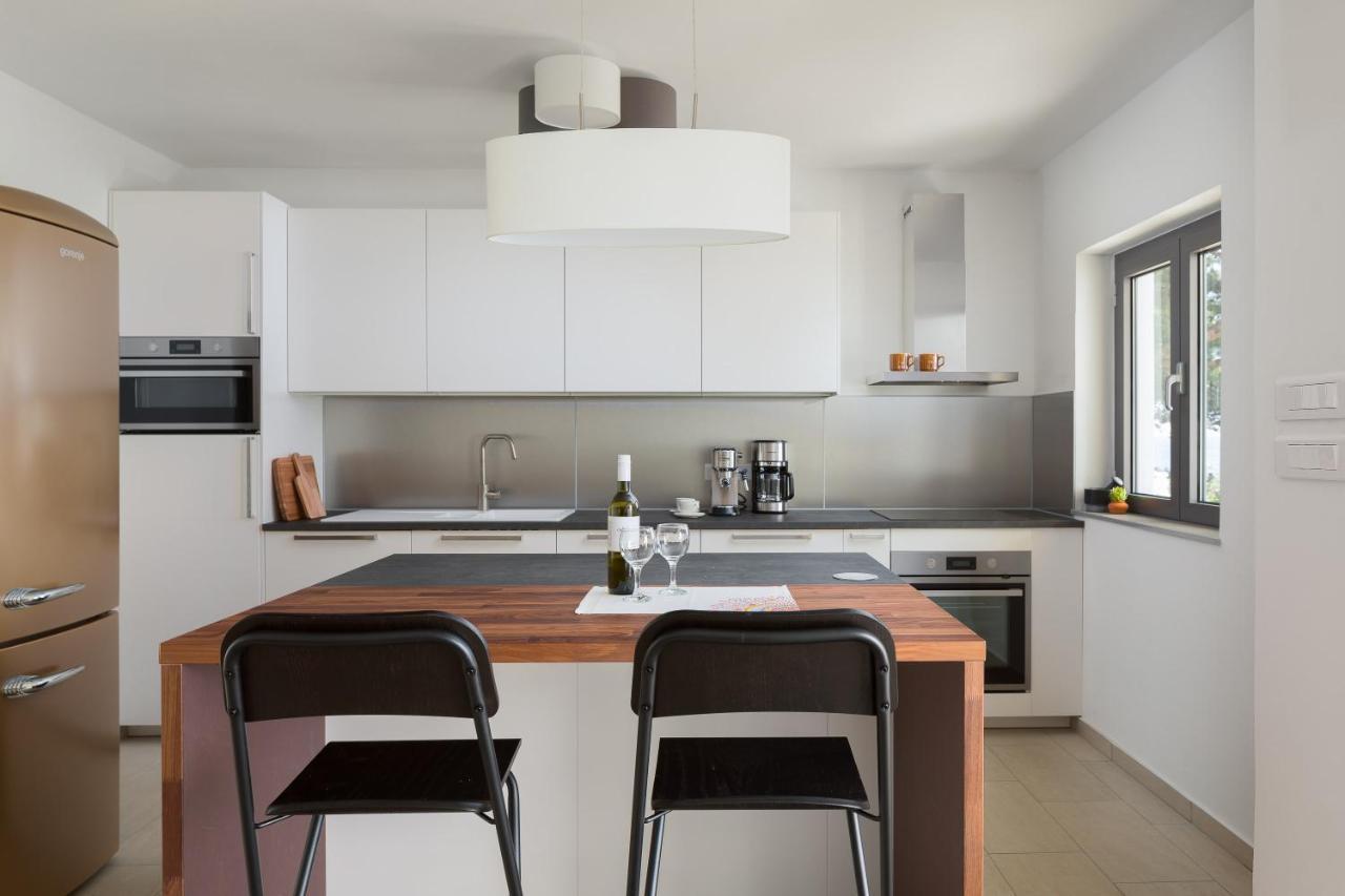 Absolute Beach Villa Omis Luaran gambar