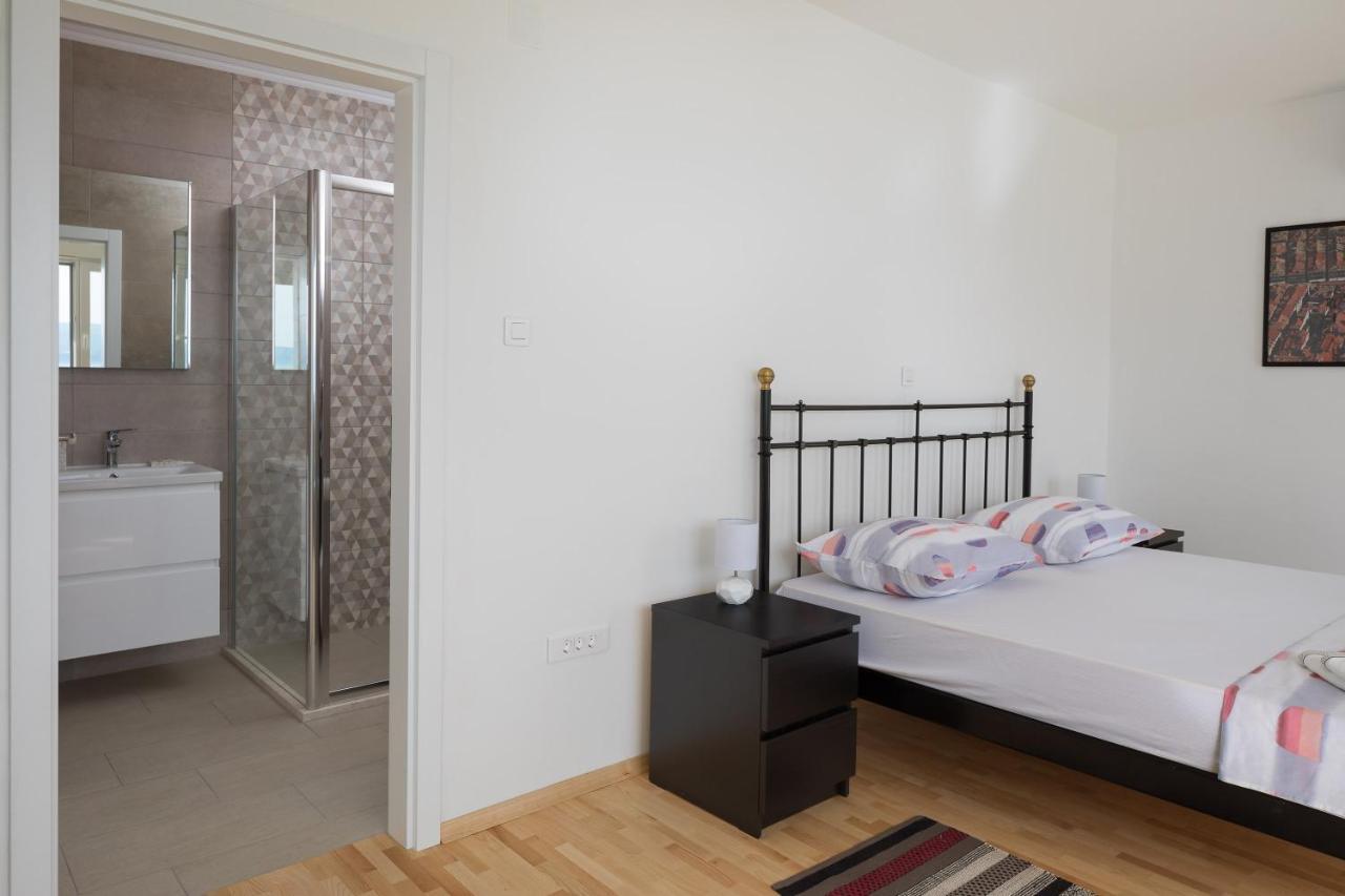 Absolute Beach Villa Omis Luaran gambar